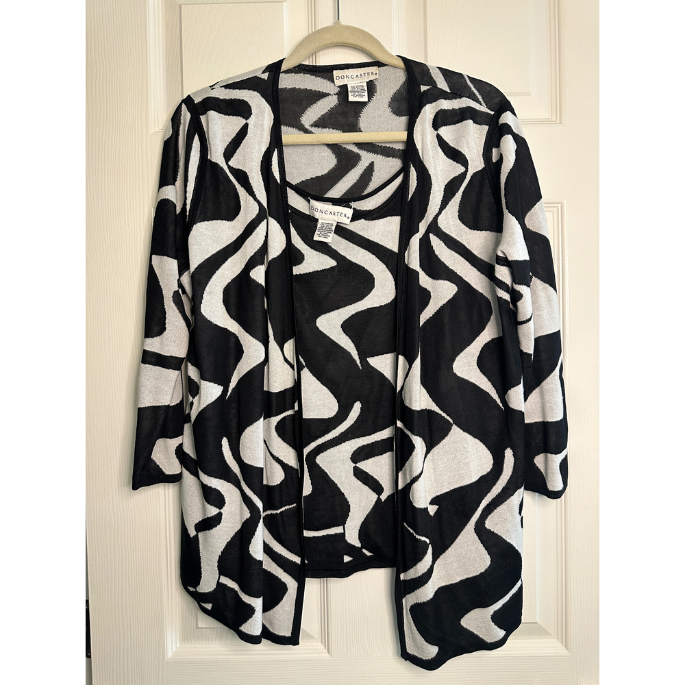 Doncaster Black & White Abstract Sweater Set